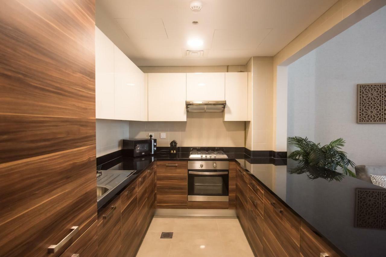 Fantastay Sparkle Tower Luxury 1 Br Dubai Exterior foto